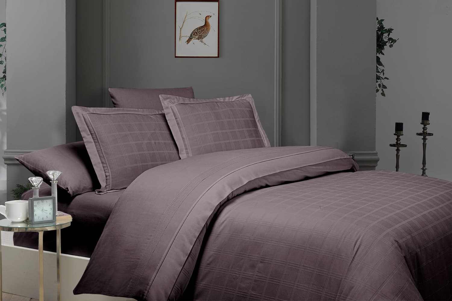 Pościel satynowa 160x220 w kratę ROYCE LILAC — zestaw rodzinny