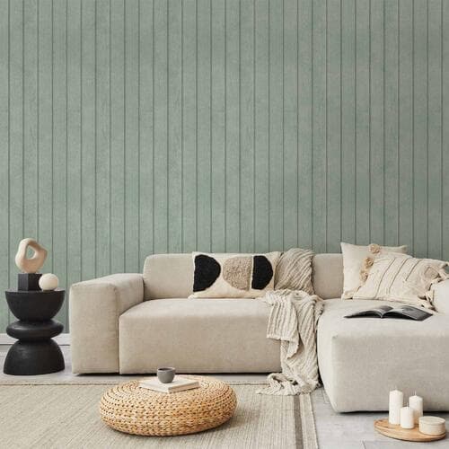 Tapeta Delikatne Drewno - pionowe pasy w pastelowym odcieniu zieleni 50×1000 cm, flizelina standard