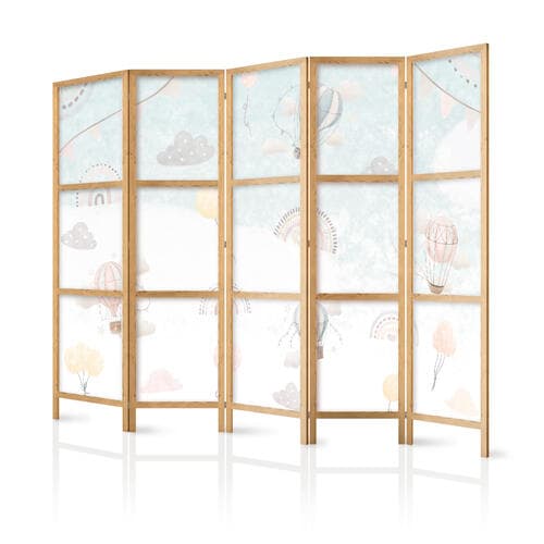 Japanese room divider Balony na niebie - Balony w pastelowych barwach latające po zachmurzonym niebie - wśród tęczy i gwiazd 225×172 cm, Japanese