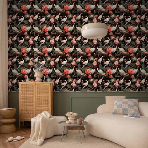 Tapeta Ornament z ptakami - sylwetki żurawi i kwiaty piwonii na ciemnym tle 50×1000 cm, flizelina standard