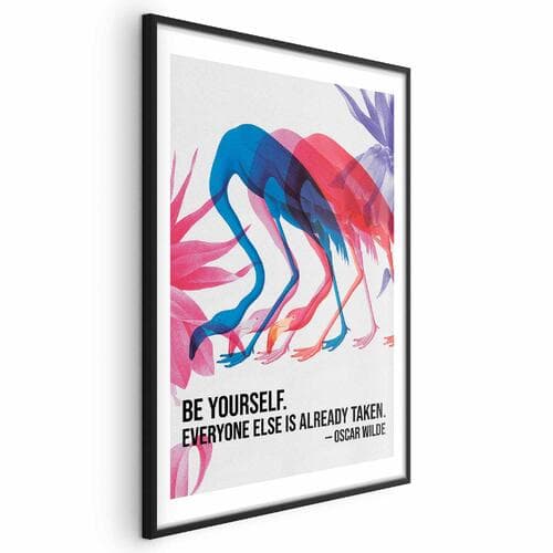 Постер Kolorowa repetycja - trzy sylwetki flamingów i inspirującym cytatem 40×60 см