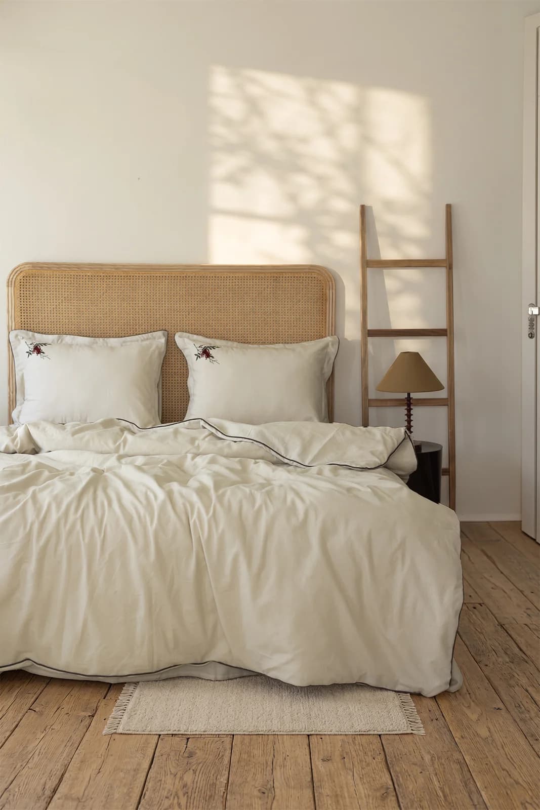 Фланелева постільна білизна 200x220 LEDA BEIGE — тепла бавовна, 6 предметів