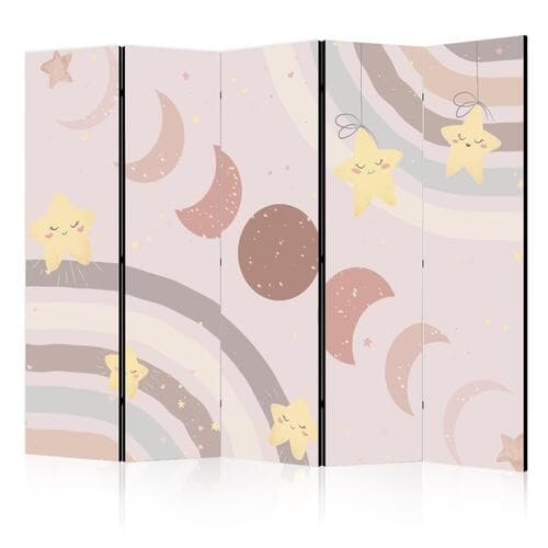 Room divider Radosne niebo - Żółte wesołe gwiazdki z tęczą na tle faz księżyca - na niebie w kolorystyce jasnego beżu 225×172 cm, one-sided