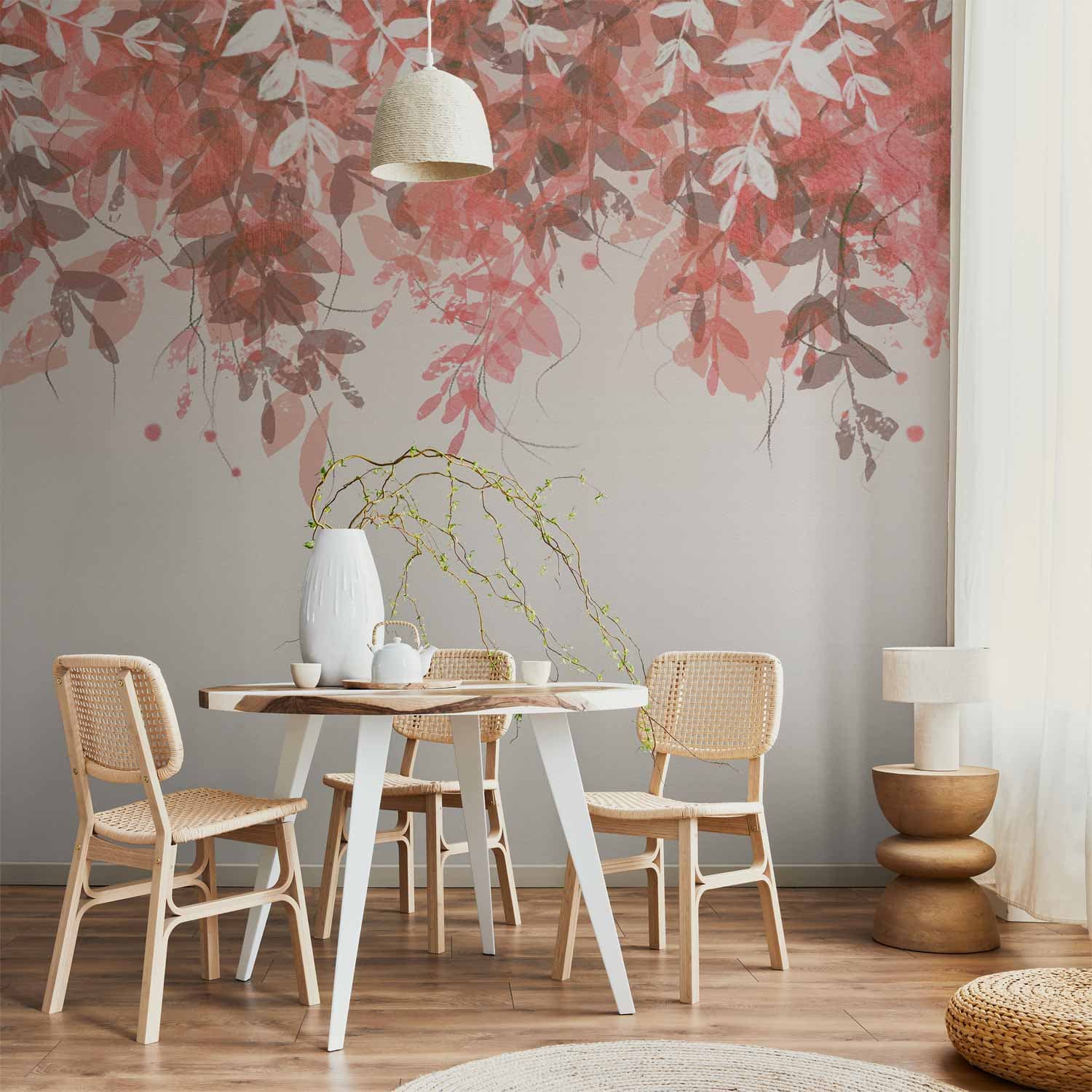 Wall mural Pod roślinnością - wiszące pnącza różowych liści na neutralnym tle 100×70 cm, standard non-woven