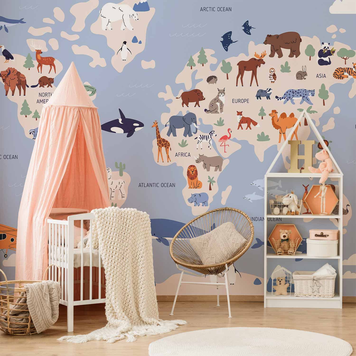 Wall mural Mapa świata z ilustracjami zwierząt 450×315 cm, waterproof material