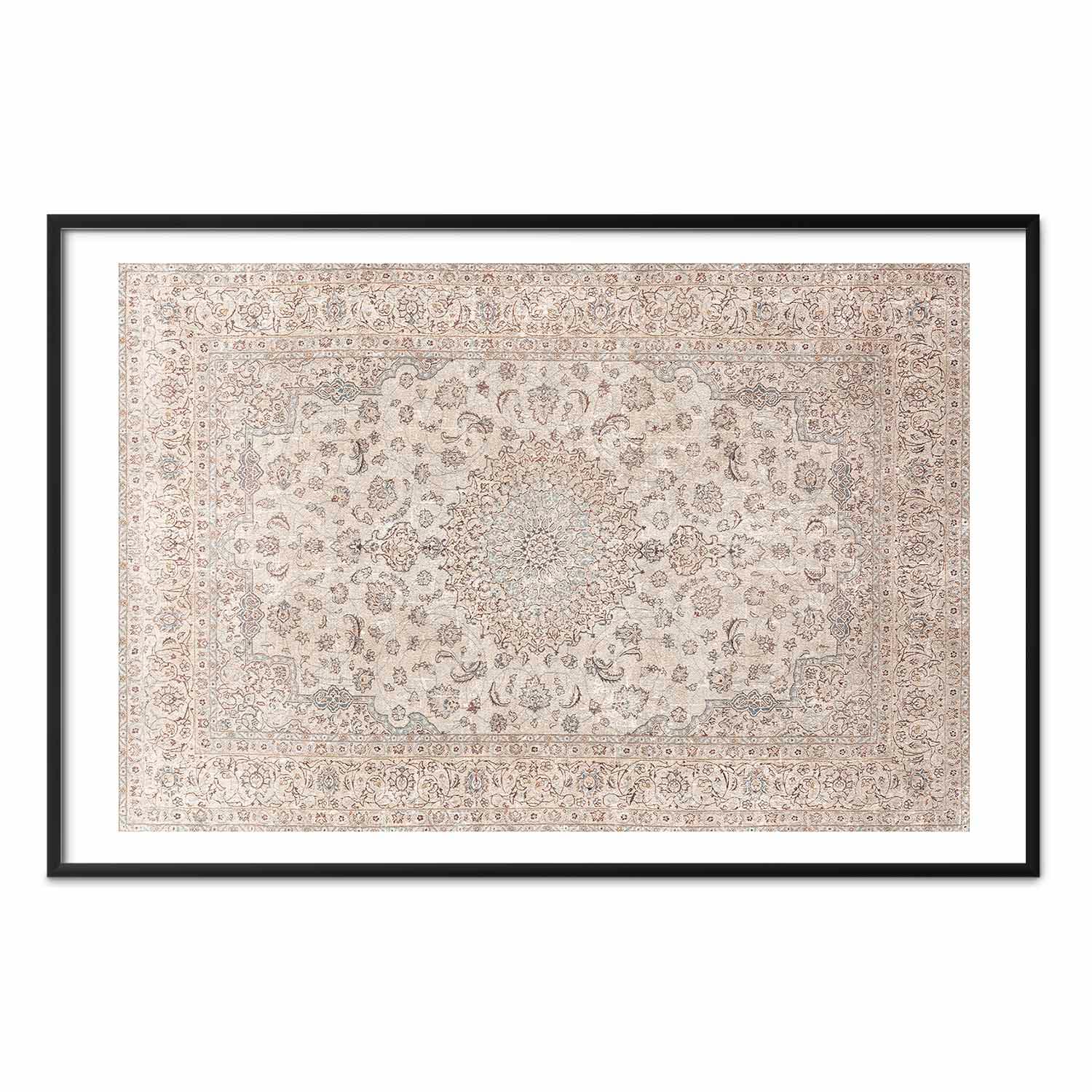 Plakat Piaskowy dywan - przetarty perski dywan z bogatymi motywami zdobniczymi 90×60 cm