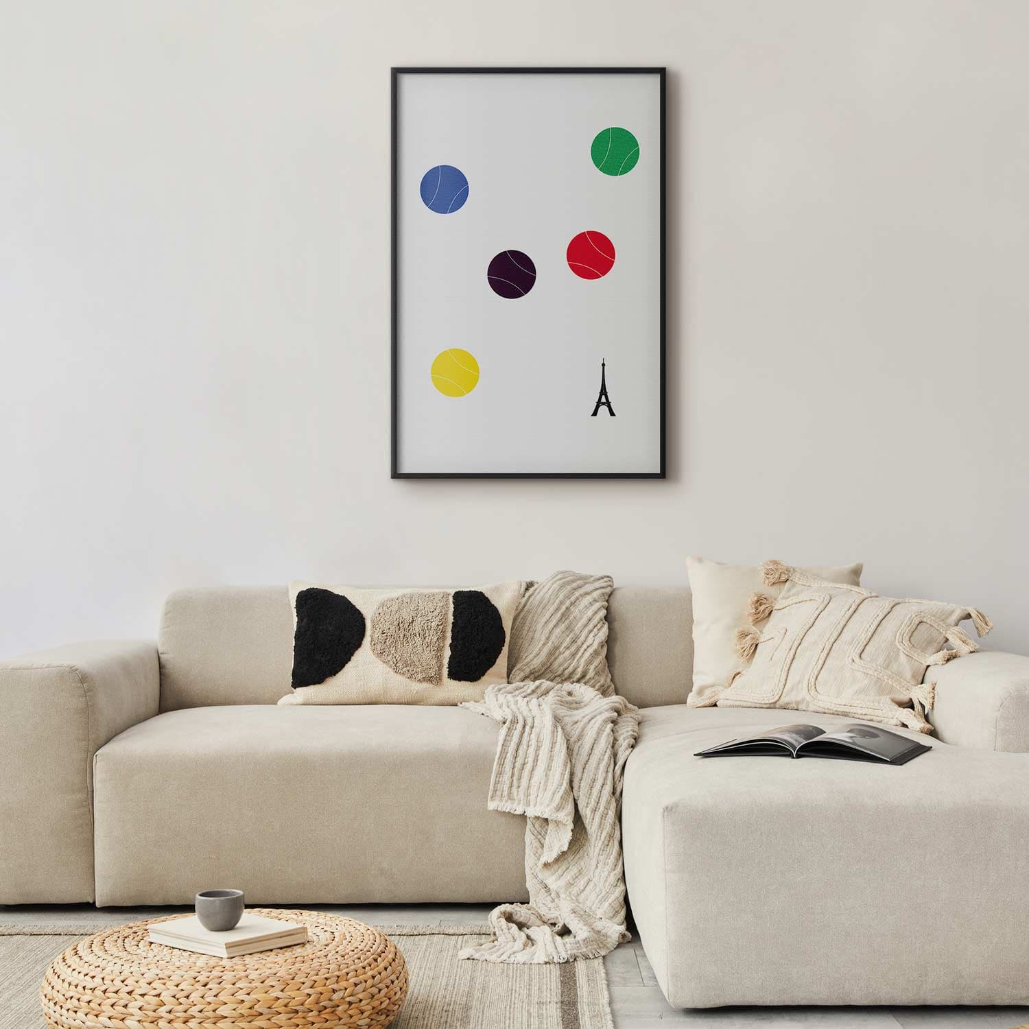 Plakat Wieża Eiffla i kolorowe piłki do tenisa 21×30 cm