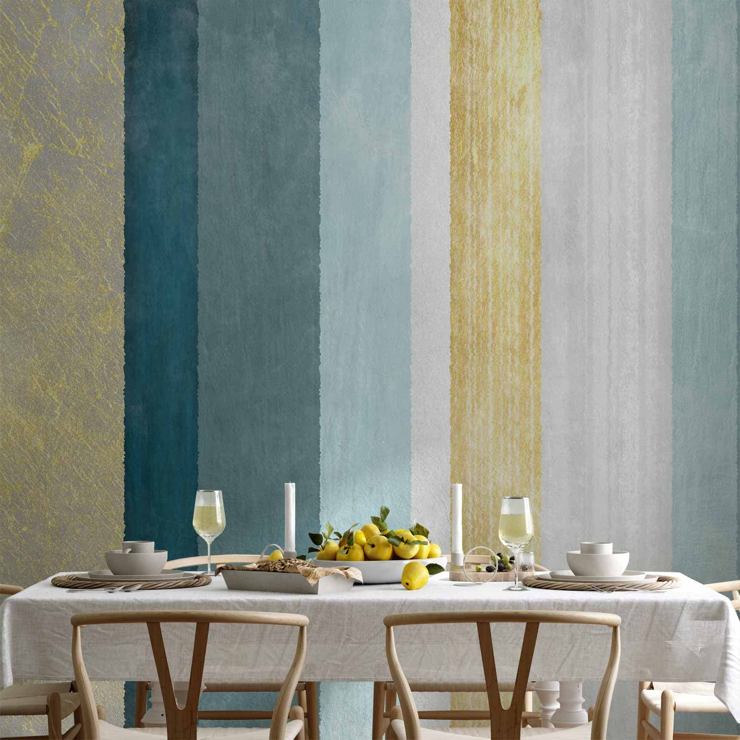 Wall mural Pasiasty wzór - abstrakcyjne tło w pasy w niebieskich tonach ze złotym 250×175 cm, waterproof material